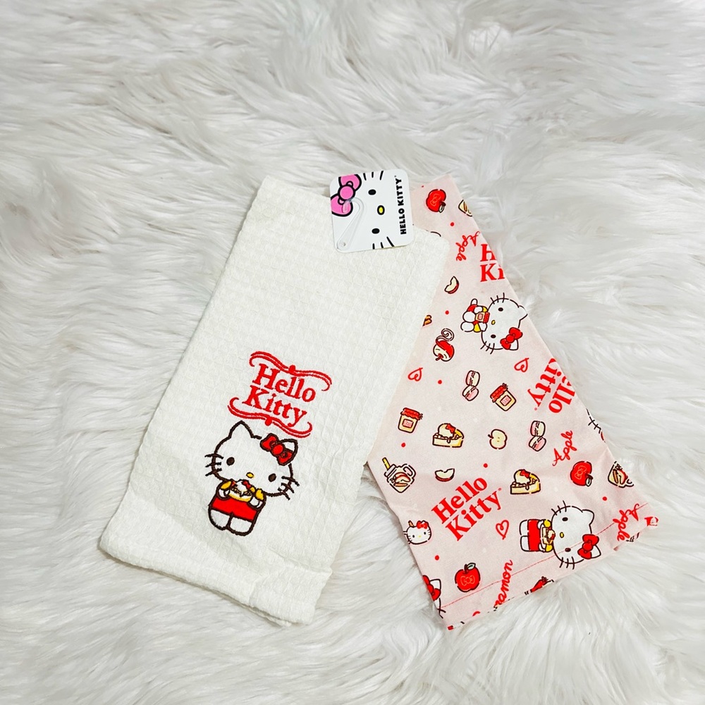 Hello Kitty Hand Towels Set